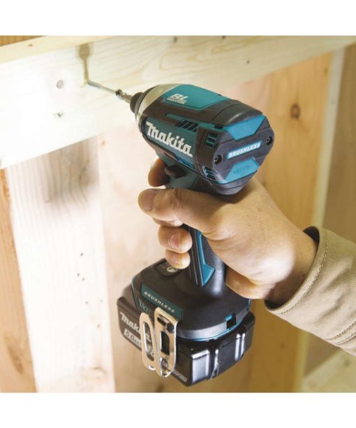 MAKITA ISKEVÄ RUUVINVÄÄNNIN DTD154Z - Image 2